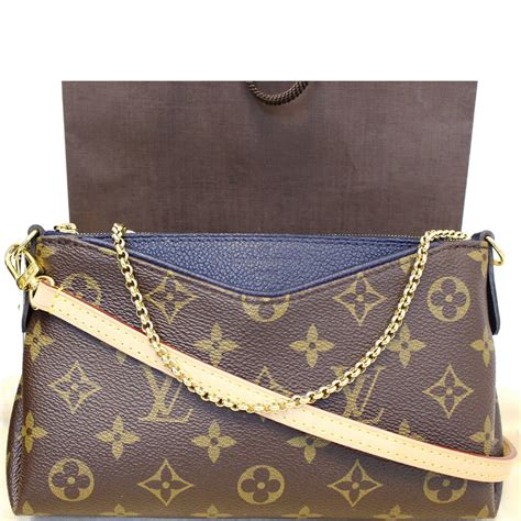 louis vuitton canvas clutch bag